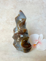 Moody Orbicular Ocean Jasper Flame